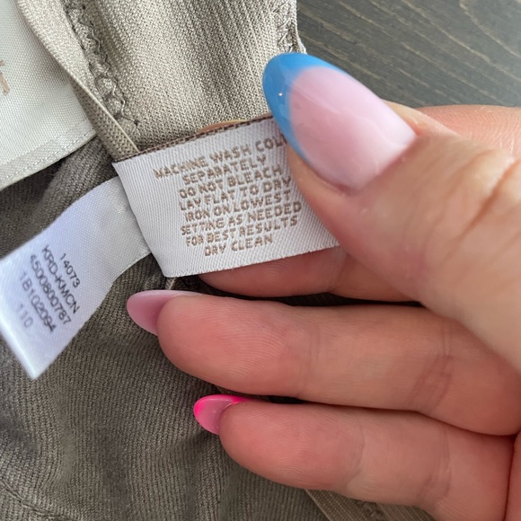 CHICO'S KHAKI REGULAR FIT SIZE 2 - Picture 7 of 11